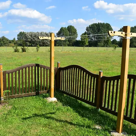 Behagliche Im Idyllischen Koerchow Lägenhet Korchow